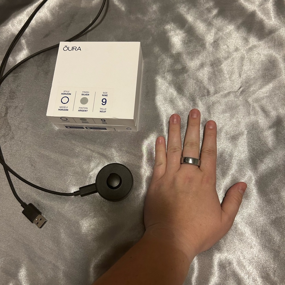 Silver GEN 3 OURA ring size 9